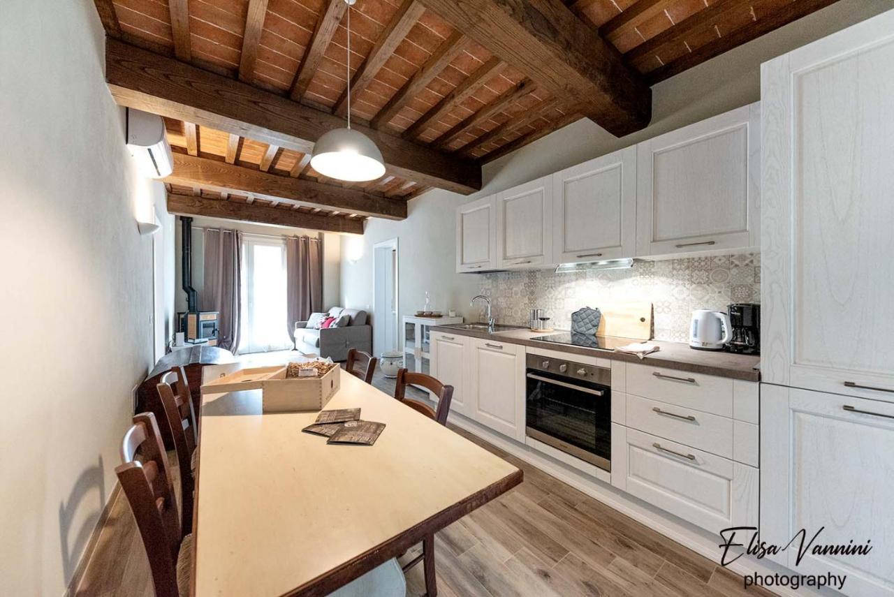 Appartamento La Casa Delle Rondini Forcoli Esterno foto