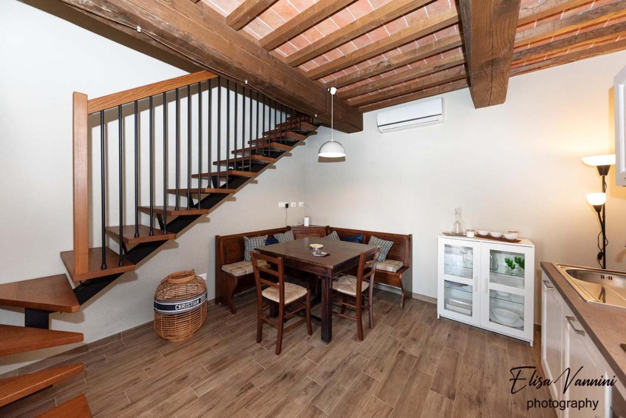 Appartamento La Casa Delle Rondini Forcoli Esterno foto